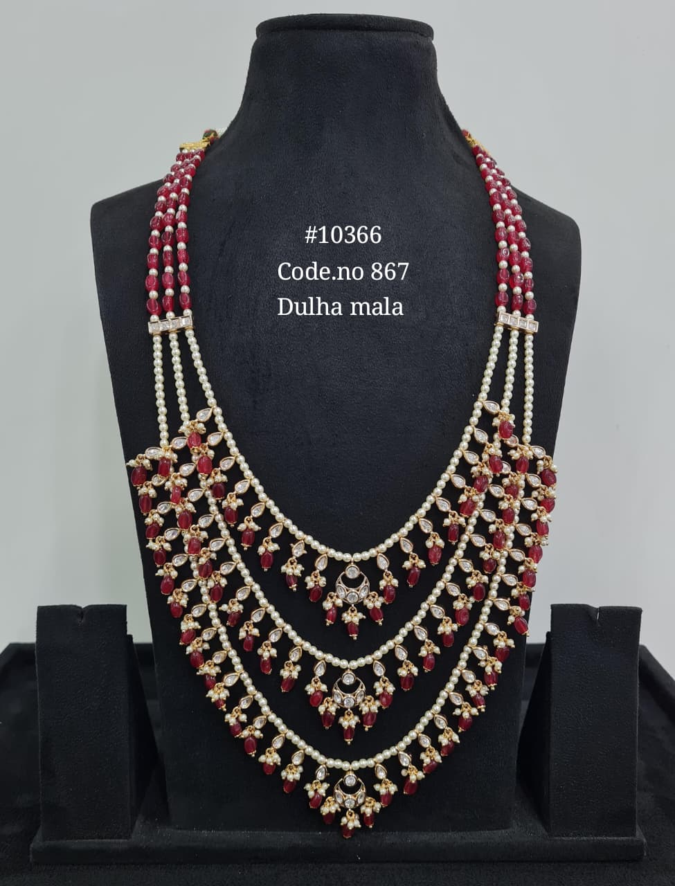 Groom Mala
