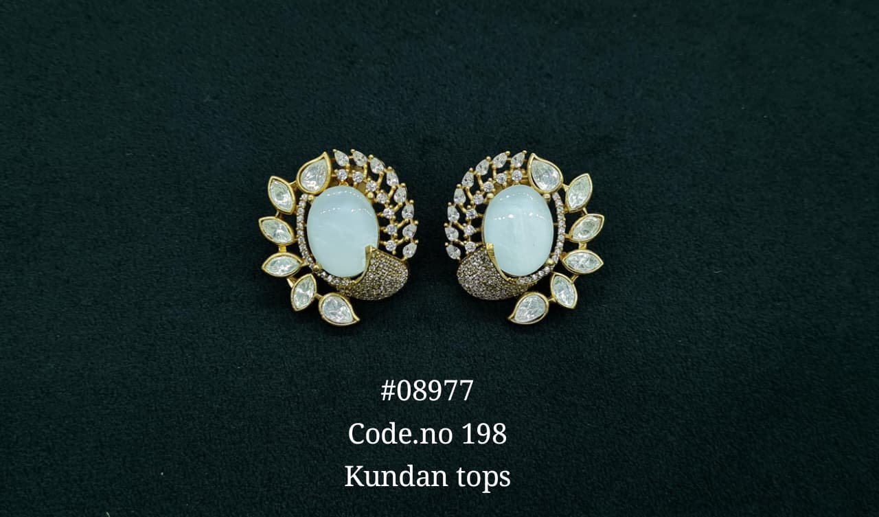 Kundan Tops