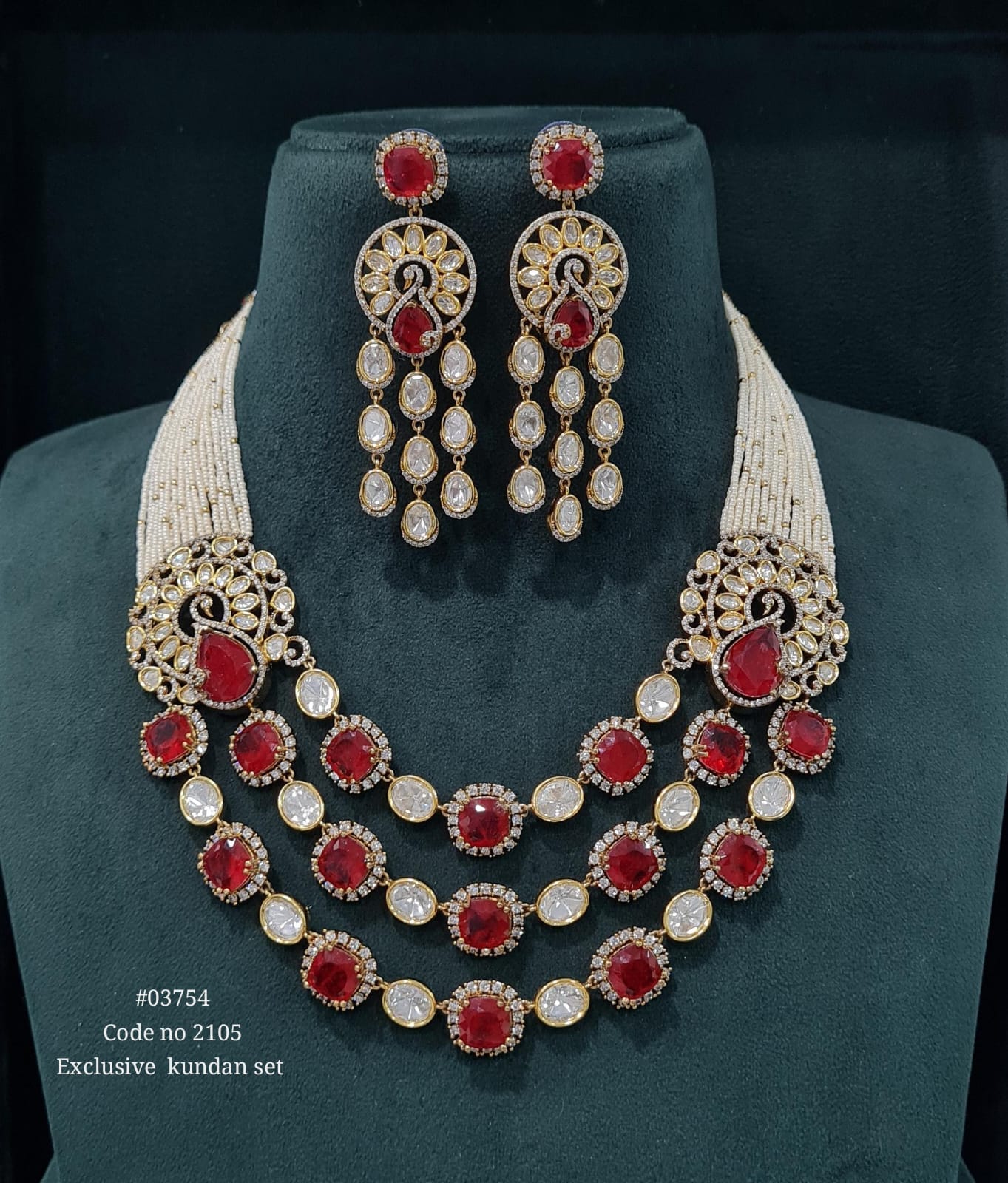 Exclusive Kundan Set
