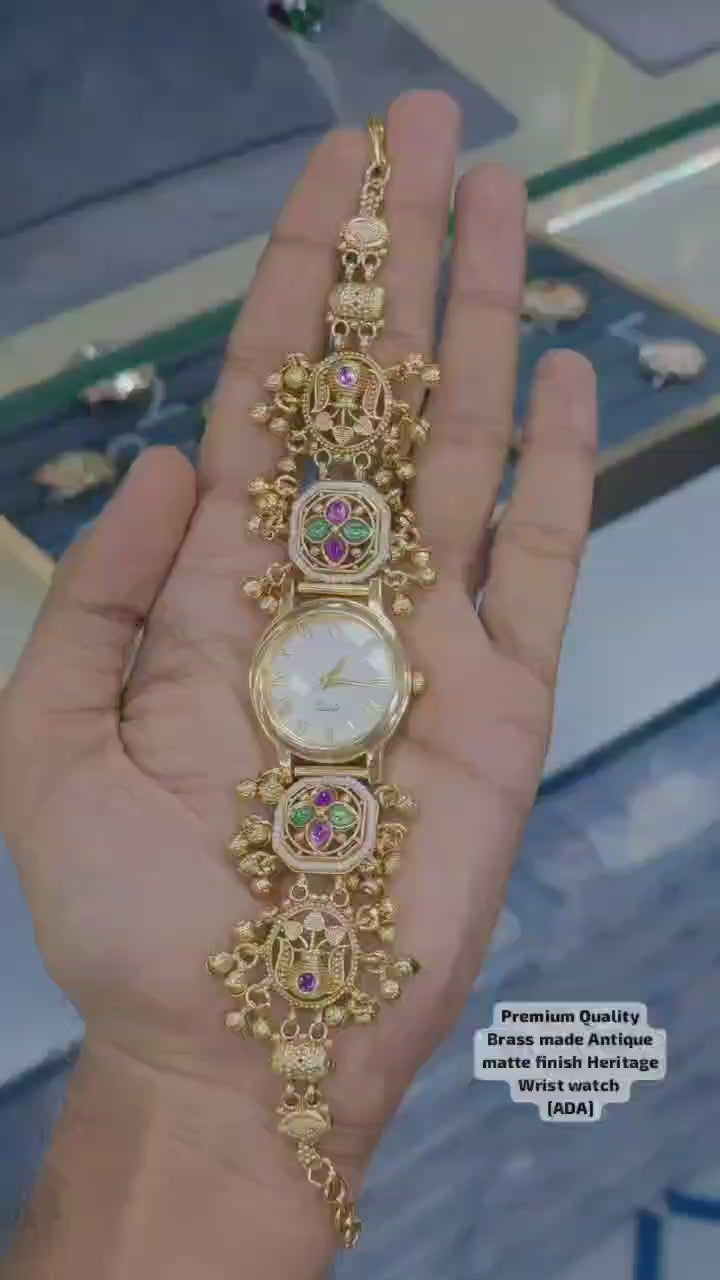Antique Heritage Wrist Watch